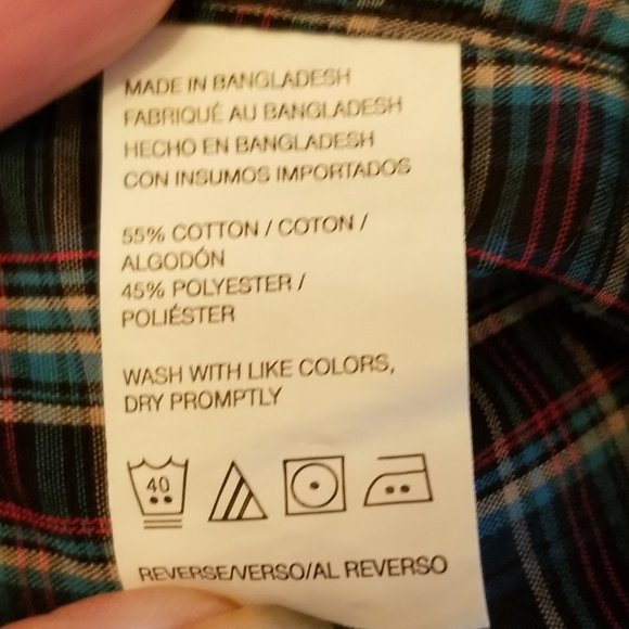 Size SM Van Heusen Never Tuck Men's Plaid Button-Down Shirt - Picture 3 of 6